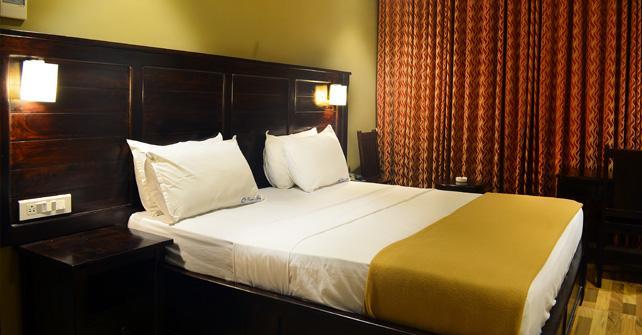 Hotel Ranis Grand à Coimbatore Extérieur photo